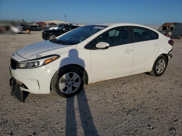 Изображение 1 2017 KIA FORTE LX 2017 с VIN 3KPFK4A77HE075823