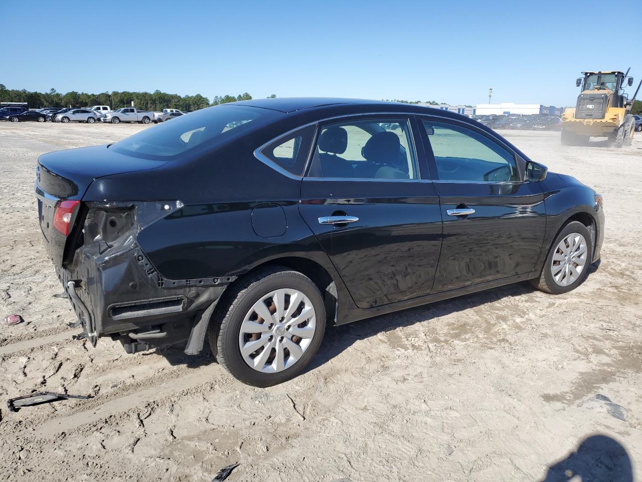 Obraz 3 z 2018 NISSAN SENTRA S 2018 z VIN 3N1AB7AP9JY326182