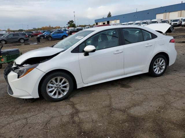 Image 1 of 2022 TOYOTA COROLLA LE 2022 with VIN 5YFVPMAE2NP311560