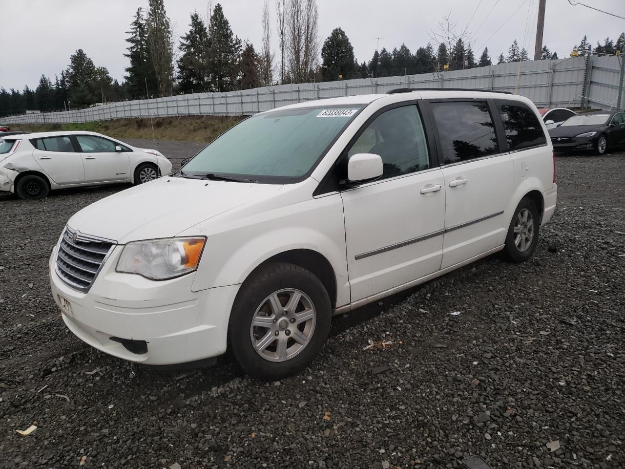 2010 CHRYSLER TOWN & COUNTRY TOURING 2010 image