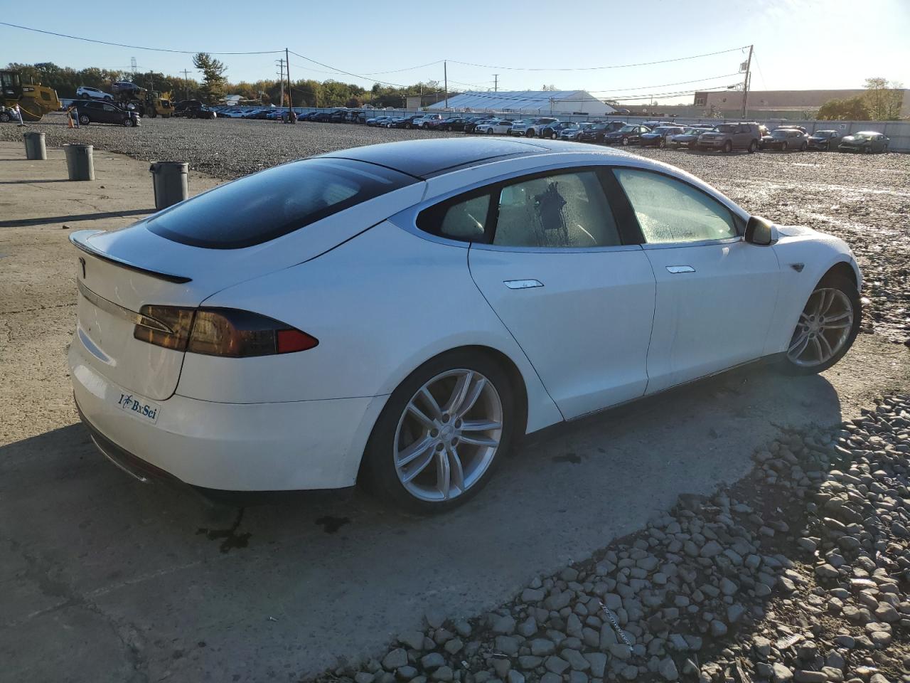 Image 3 of 2012 TESLA MODEL S  2012 with VIN 5YJSA1DP8CFF00032