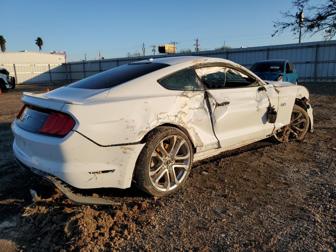 Image 3 of 2019 FORD MUSTANG GT 2019 with VIN 1FA6P8CF0K5118016
