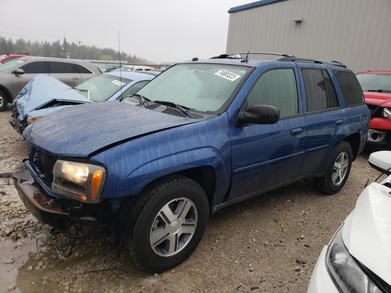 Image 1 of 2005 CHEVROLET TRAILBLAZER LS 2005 with VIN 1GNDT13S652106015