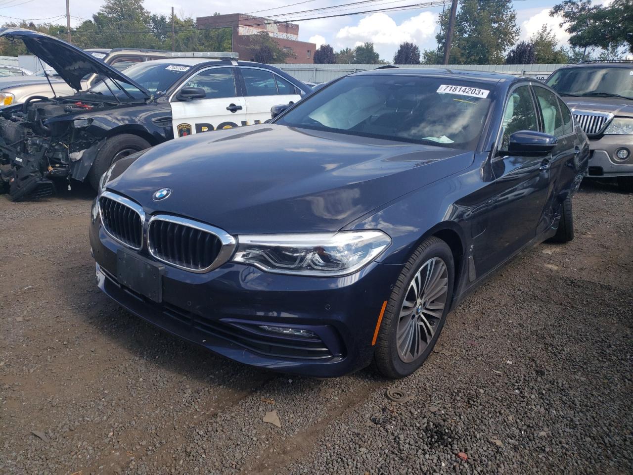 Изображение 2018 BMW 530XE  2018
