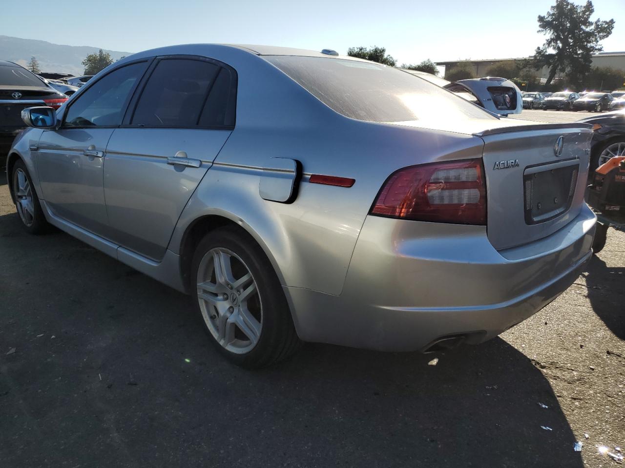 Изображение 2 2008 ACURA TL  2008 с VIN 19UUA66278A011370