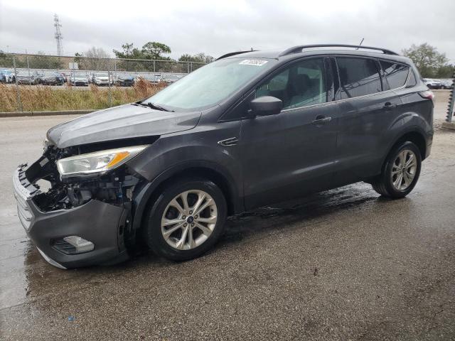 Изображение 1 2018 FORD ESCAPE SE 2018 с VIN 1FMCU0GDXJUA60898