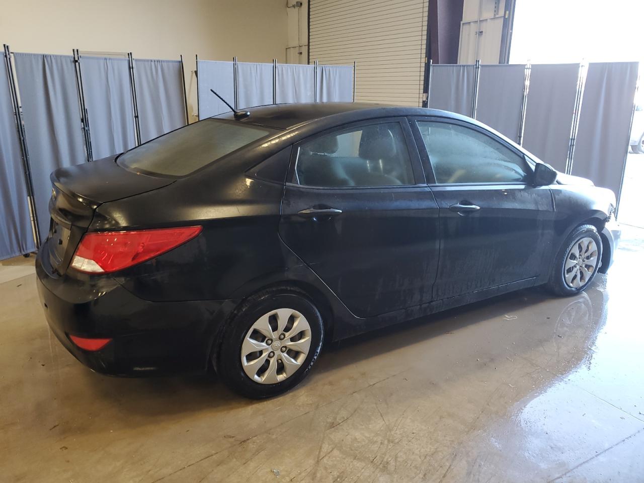 Изображение 3 2017 HYUNDAI ACCENT SE 2017 с VIN KMHCT4AE8HU282541