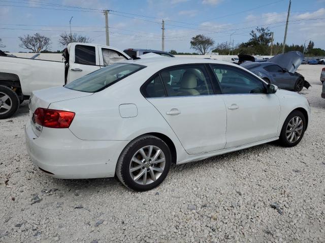 Image 3 of 2014 VOLKSWAGEN JETTA SE 2014 with VIN 3VWD17AJ1EM299420