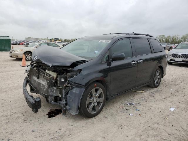 Image 1 of 2017 TOYOTA SIENNA SE 2017 with VIN 5TDXZ3DCXHS828639