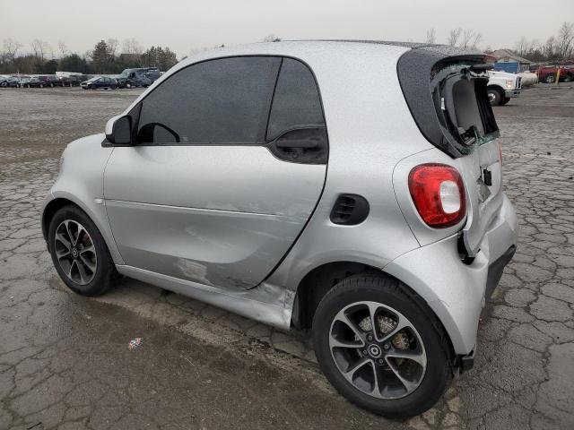 Obraz 2 z 2017 SMART FORTWO  2017 z VIN WMEFJ5DA9HK219192