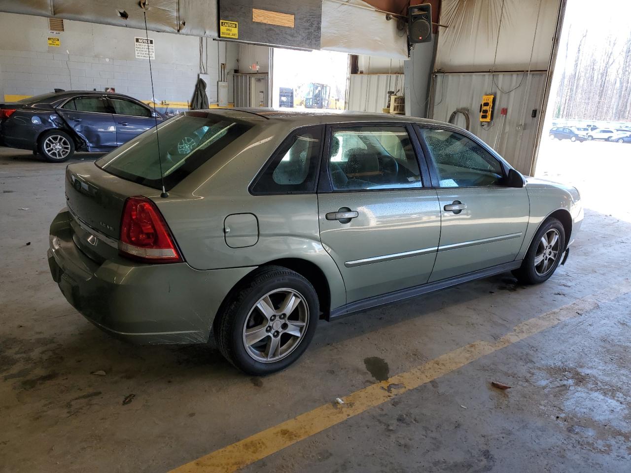 Изображение 3 2004 CHEVROLET MALIBU MAXX LS 2004 с VIN 1G1ZT64834F153064
