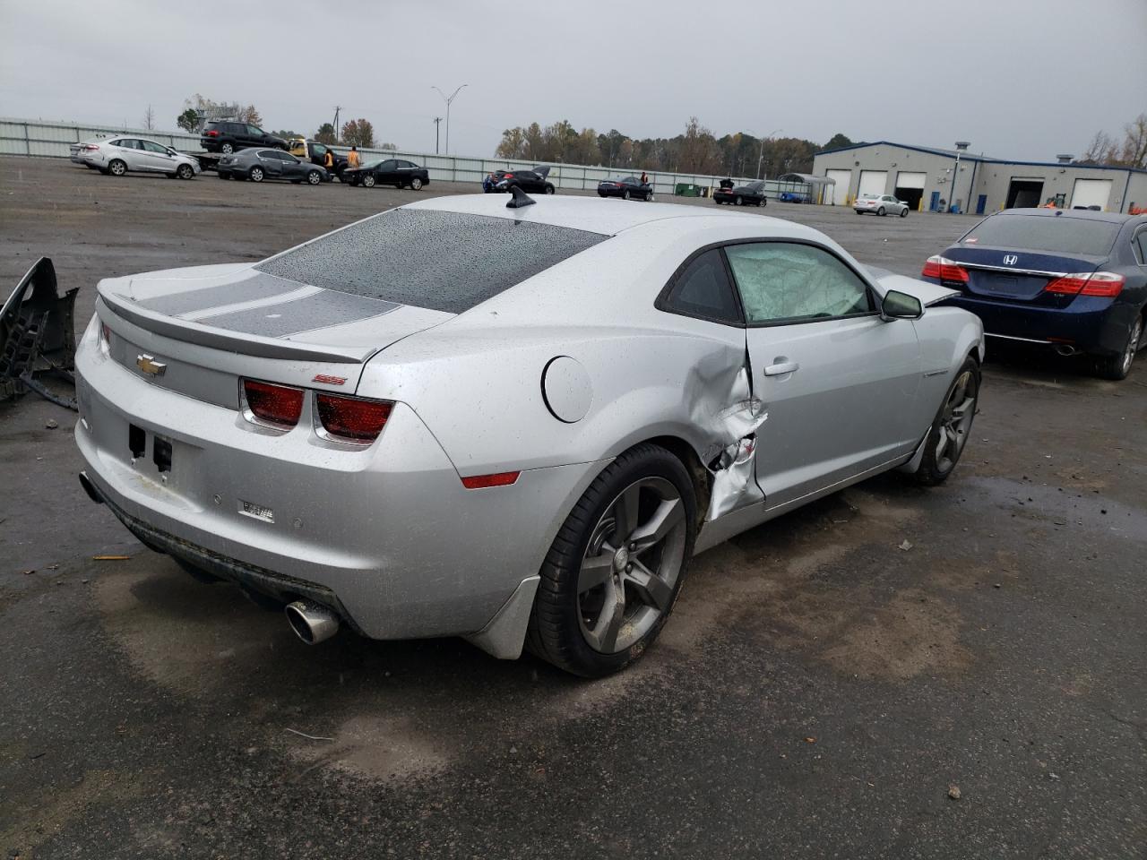 Изображение 3 2011 CHEVROLET CAMARO 2SS 2011 с VIN 2G1FT1EW3B9150951