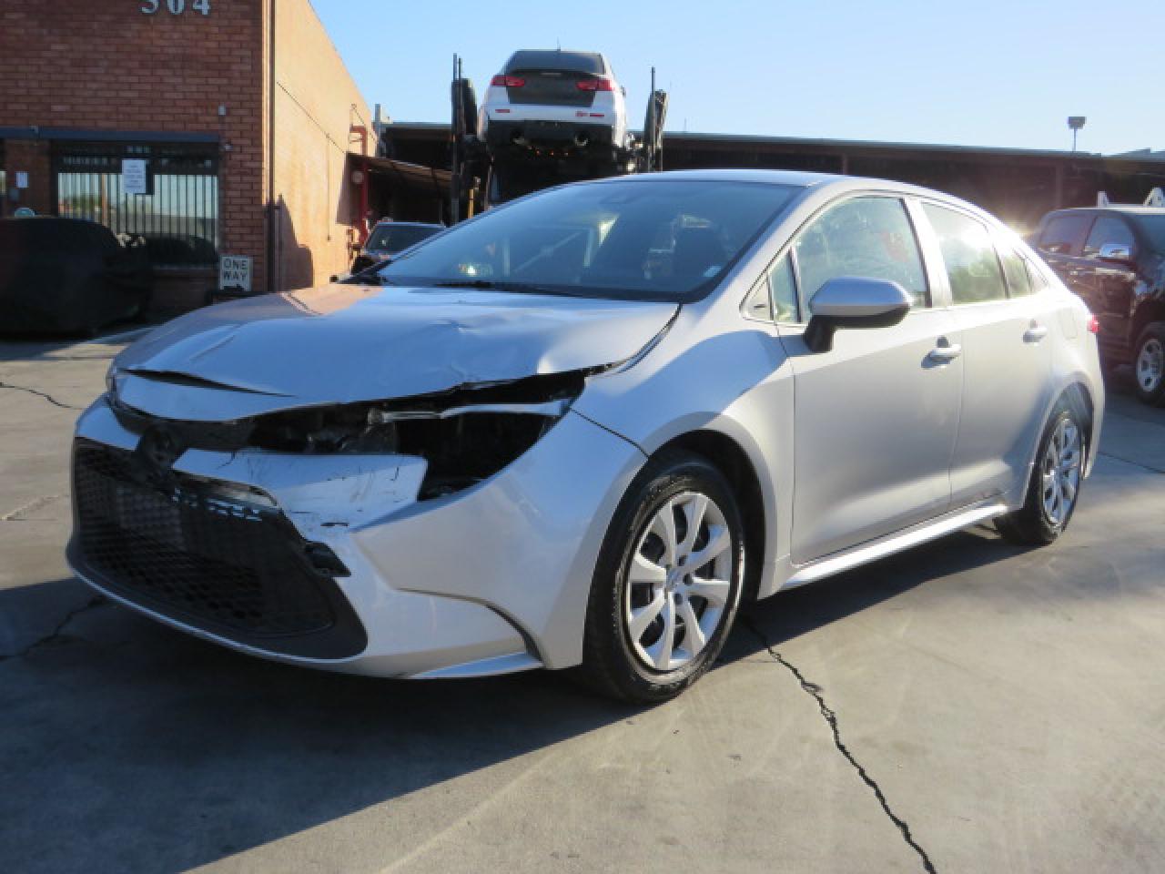 Image 2 of 2021 TOYOTA COROLLA LE 2021 with VIN JTDEPMAE4MJ157274