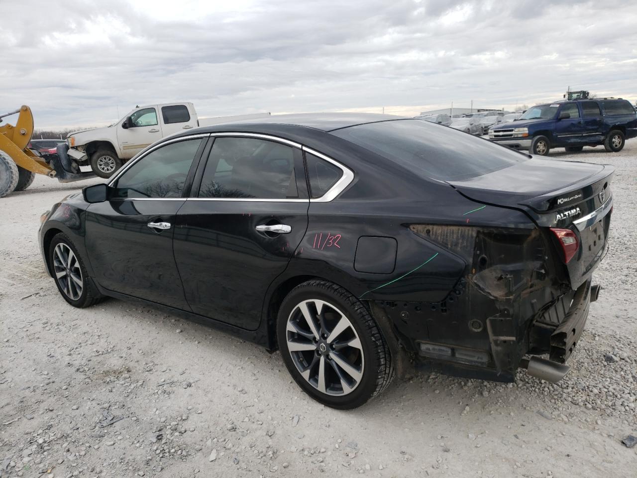 Obraz 2 z 2017 NISSAN ALTIMA 2.5 2017 z VIN 1N4AL3AP6HN318671