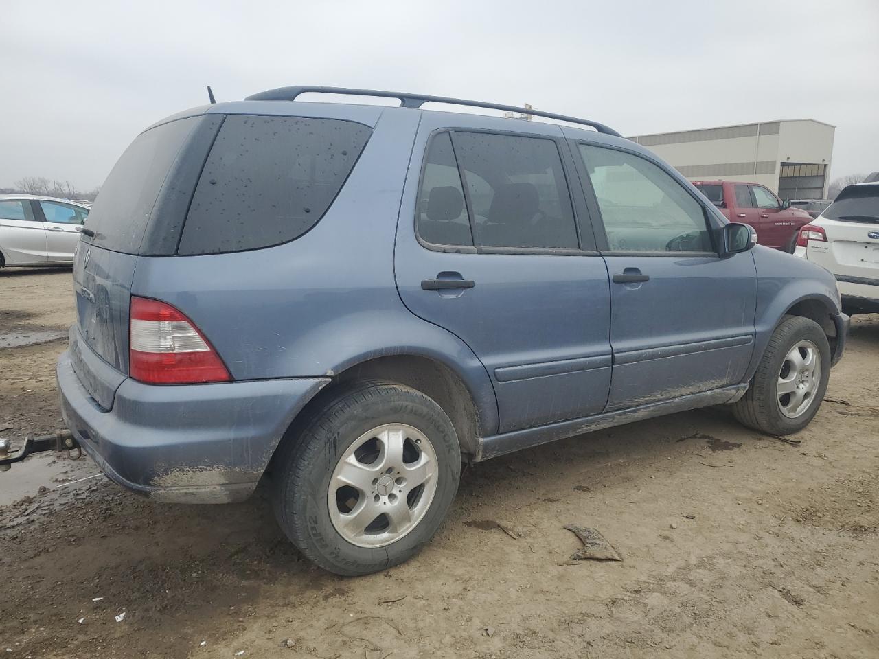 Image 3 of 2004 MERCEDES-BENZ ML 350 2004 with VIN 4JGAB57E84A494715
