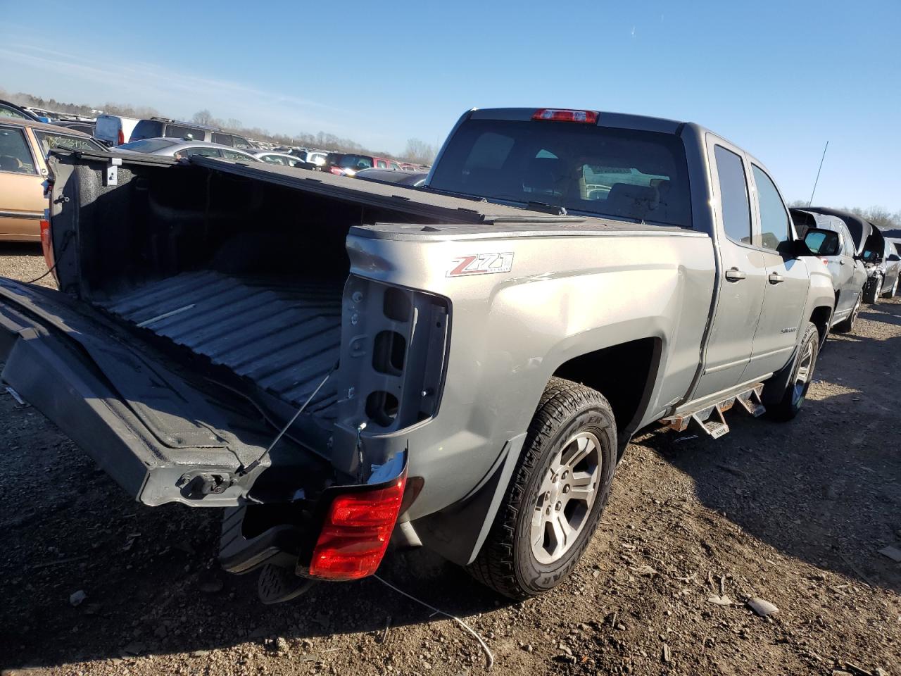 Obraz 3 z 2017 CHEVROLET SILVERADO K1500 LT 2017 z VIN 1GCVKREC2HZ214826