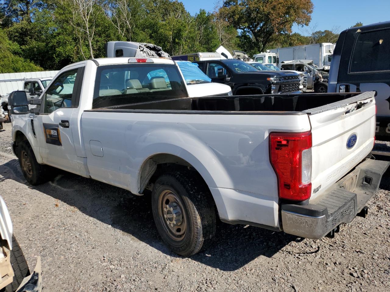 Image 2 of 2019 FORD F250 SUPER DUTY 2019 with VIN 1FTBF2A68KEG63621