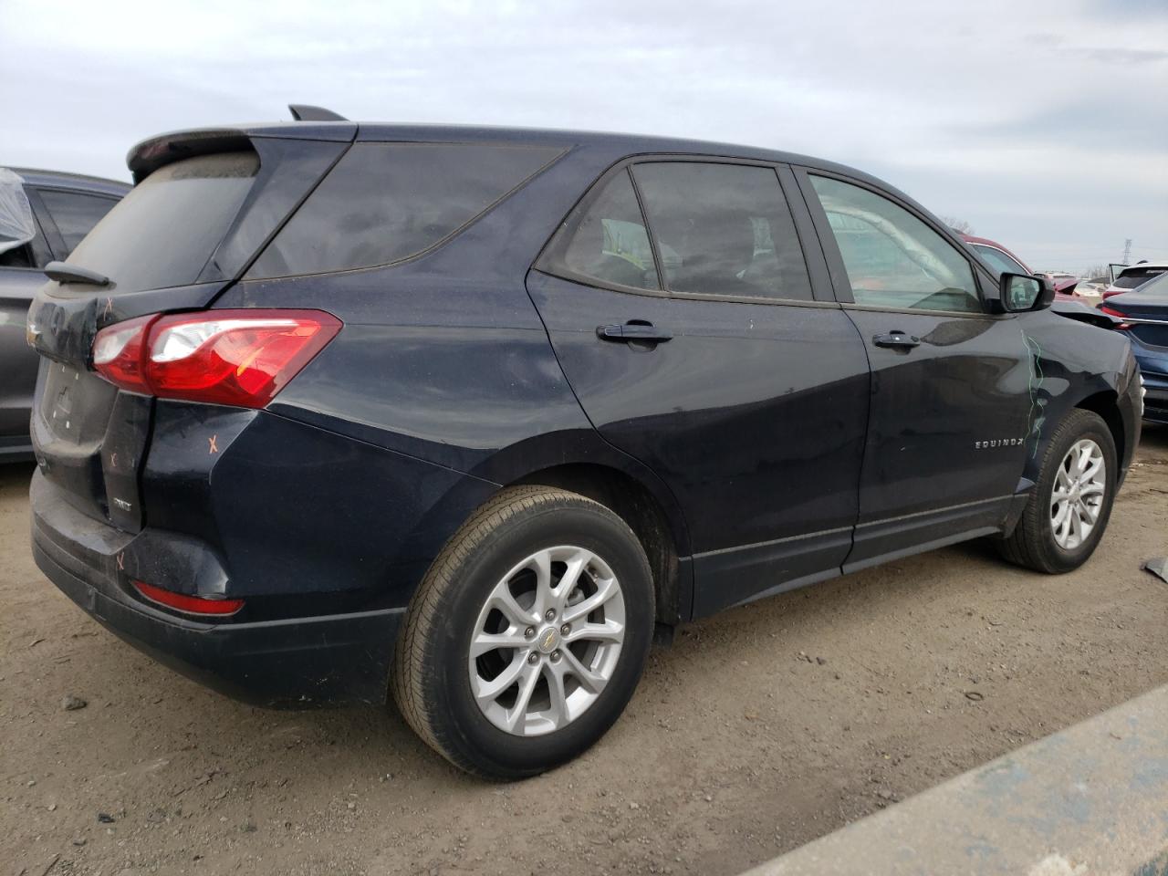Image 3 of 2021 CHEVROLET EQUINOX LS 2021 with VIN 3GNAXSEV8MS102393