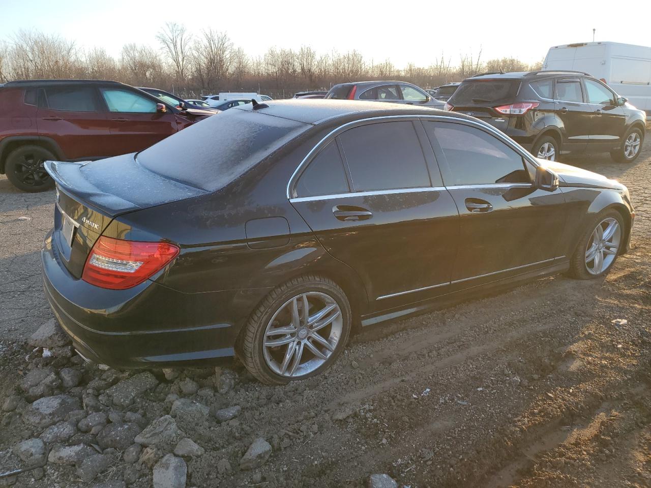 Image 3 of 2013 MERCEDES-BENZ C 300 4MATIC 2013 with VIN WDDGF8AB4DR255463