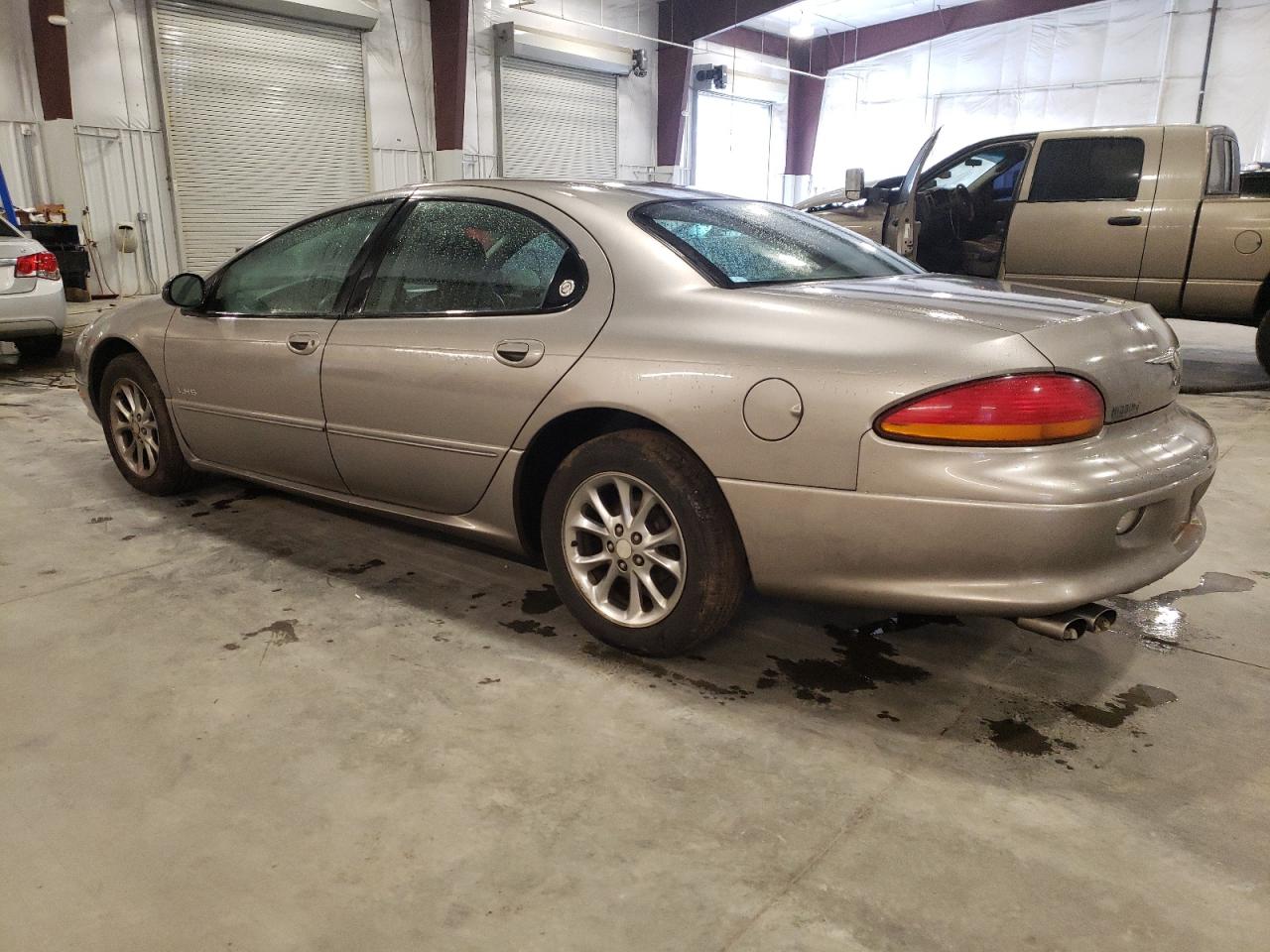Obraz 2 z 1999 CHRYSLER LHS  1999 z VIN 2C3HC56GXXH635653
