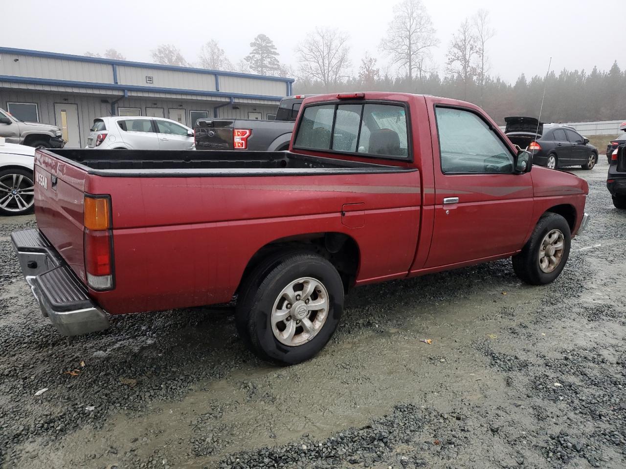 Изображение 3 1997 NISSAN TRUCK BASE 1997 с VIN 1N6SD11S8VC348666