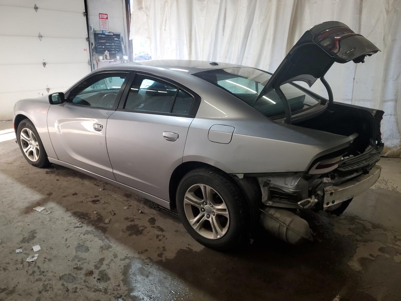 Изображение 2 2015 DODGE CHARGER SE 2015 с VIN 2C3CDXBG2FH776966