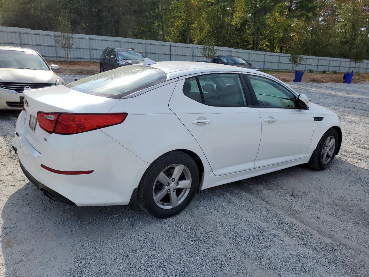Изображение 3 2014 KIA OPTIMA LX 2014 с VIN 5XXGM4A75EG271938