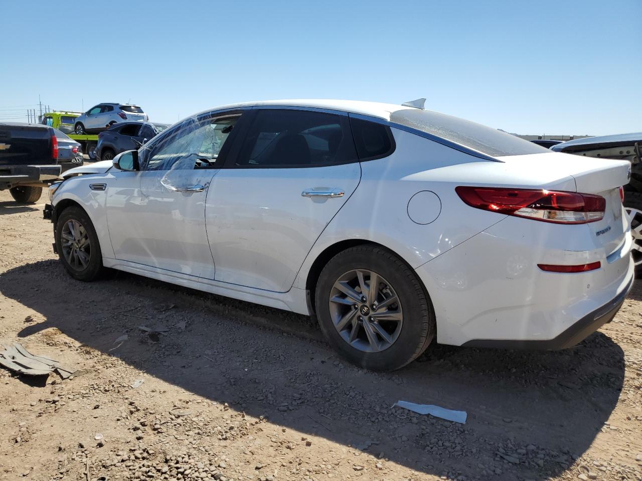 Изображение 2 2019 KIA OPTIMA LX 2019 с VIN 5XXGT4L33KG296989