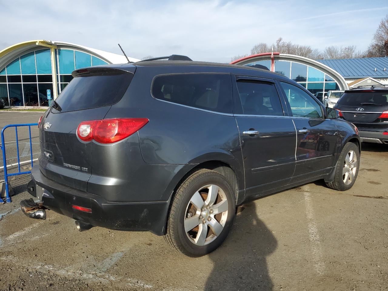 Image 3 of 2011 CHEVROLET TRAVERSE LTZ 2011 with VIN 1GNKVLED9BJ221768