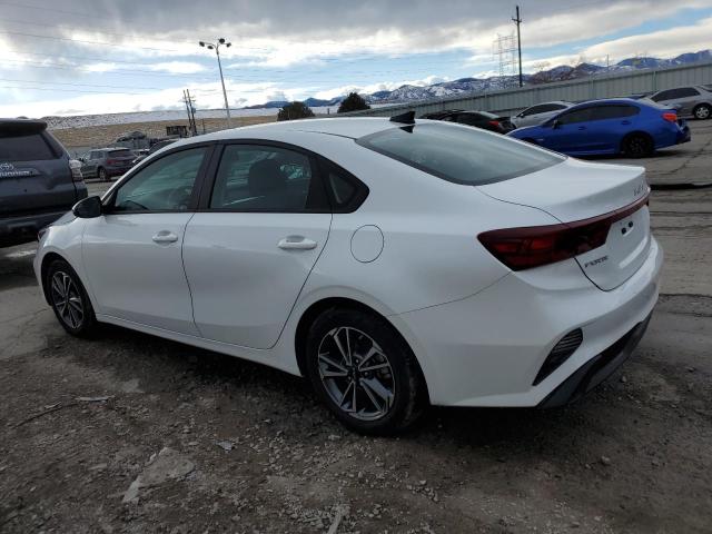 Изображение 2 2023 KIA FORTE LX 2023 с VIN 3KPF24AD3PE654800
