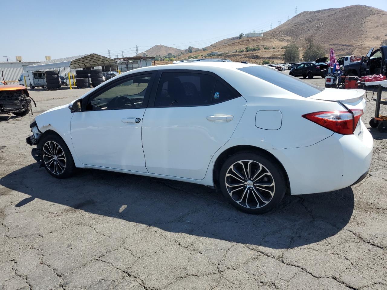 Изображение 2 2014 TOYOTA COROLLA L 2014 с VIN 5YFBURHE8EP091825