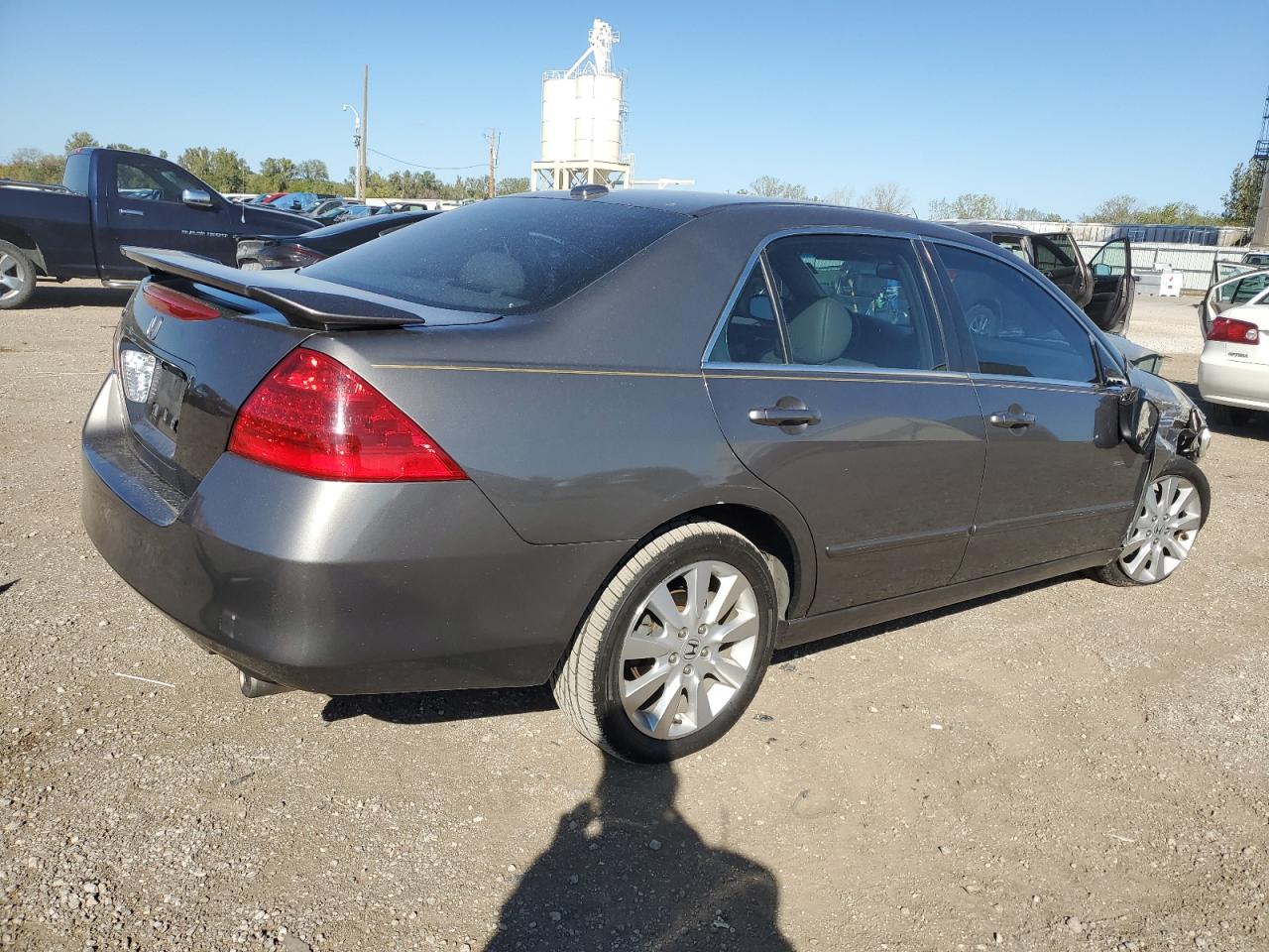 Obraz 3 z 2007 HONDA ACCORD EX 2007 z VIN 1HGCM66857A056023
