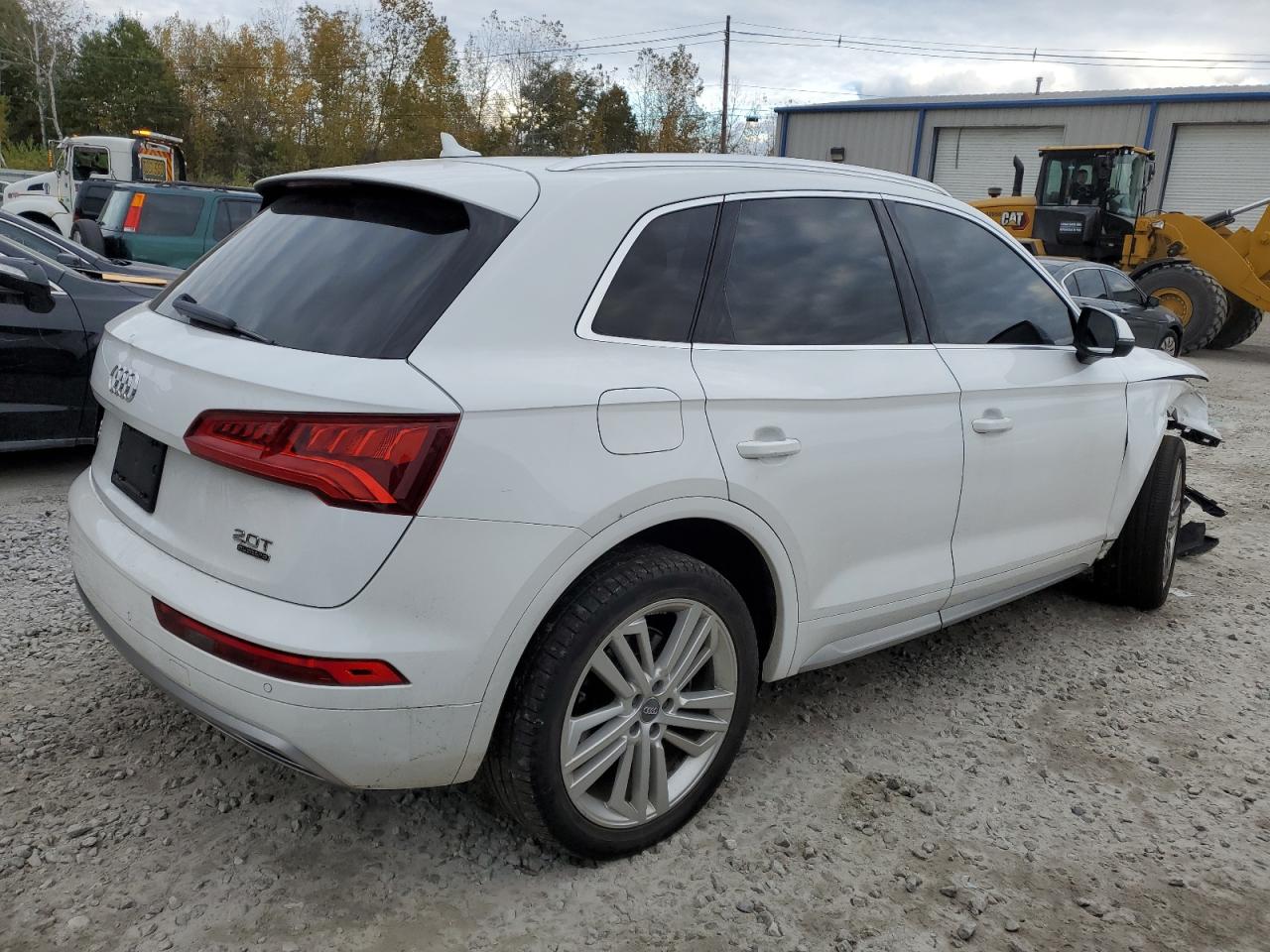 Изображение 3 2018 AUDI Q5 PREMIUM PLUS 2018 с VIN WA1BNAFY6J2075251
