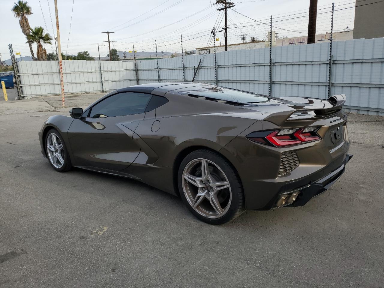 Image 2 of 2021 CHEVROLET CORVETTE STINGRAY 3LT 2021 with VIN 1G1YC2D48M5100884