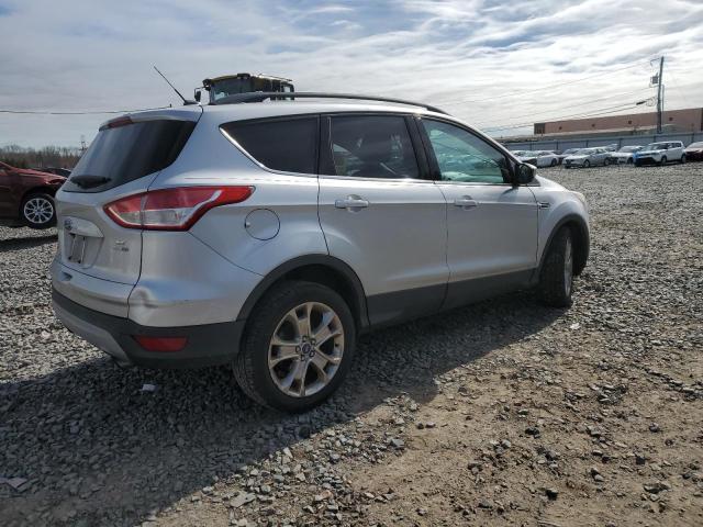 Image 3 of 2015 FORD ESCAPE SE 2015 with VIN 1FMCU9GXXFUB68038