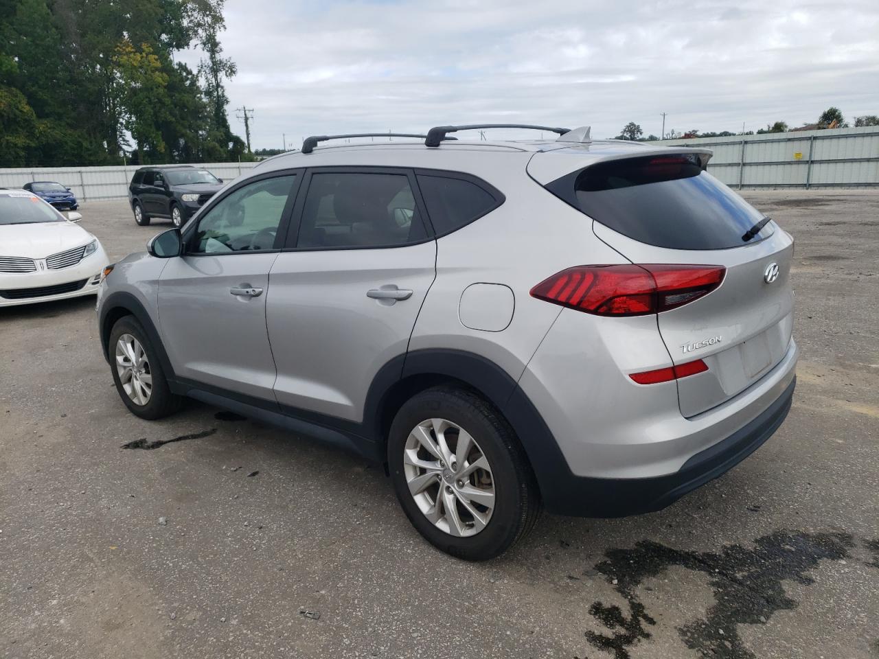 Image 2 of 2020 HYUNDAI TUCSON LIMITED 2020 with VIN KM8J3CA47LU081036