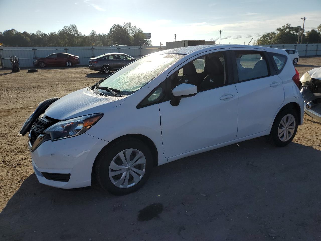 Image 1 of 2019 NISSAN VERSA NOTE S 2019 with VIN 3N1CE2CP2KL366277