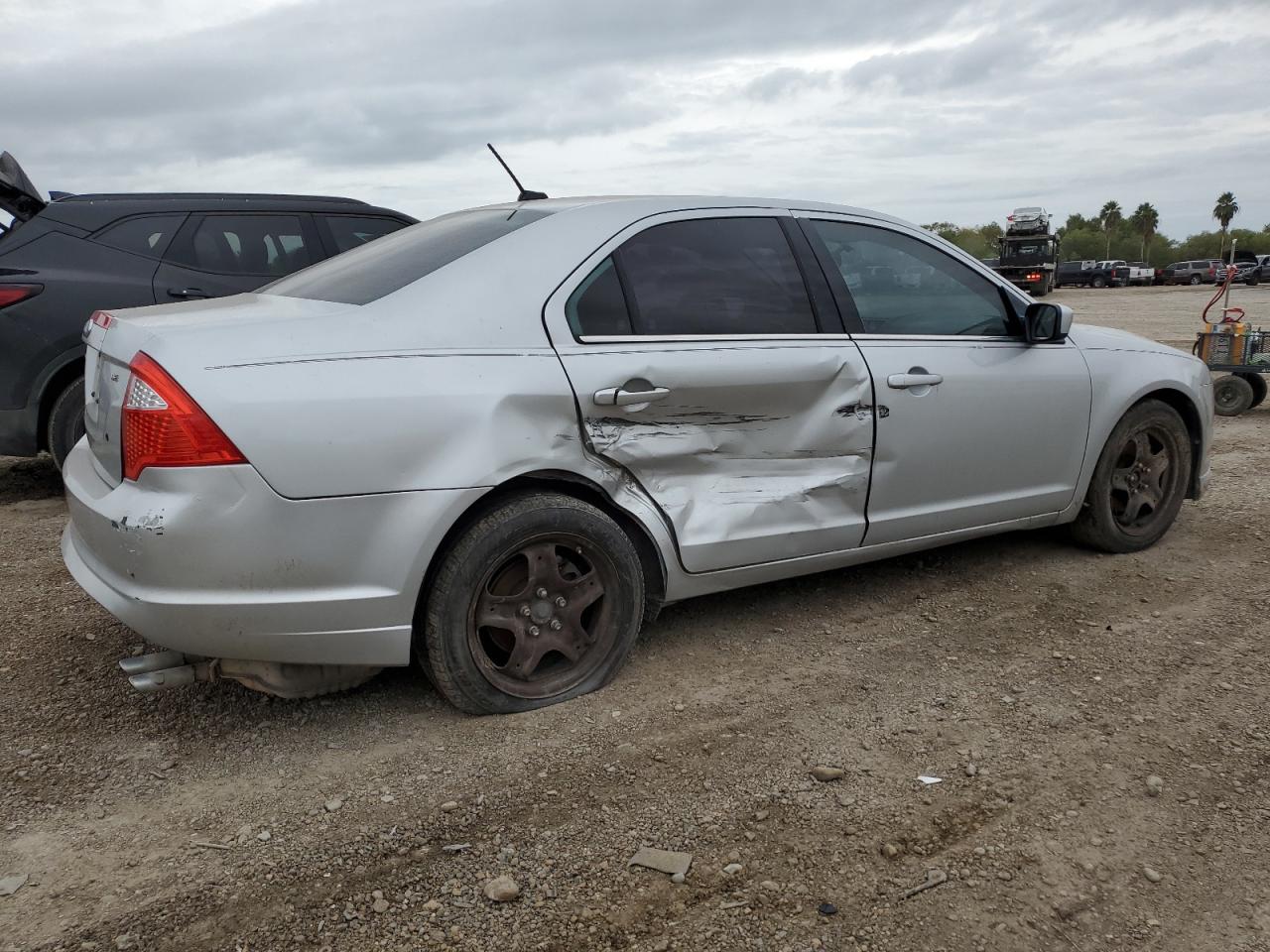 Изображение 3 2010 FORD FUSION SE 2010 с VIN 3FAHP0HA8AR291883