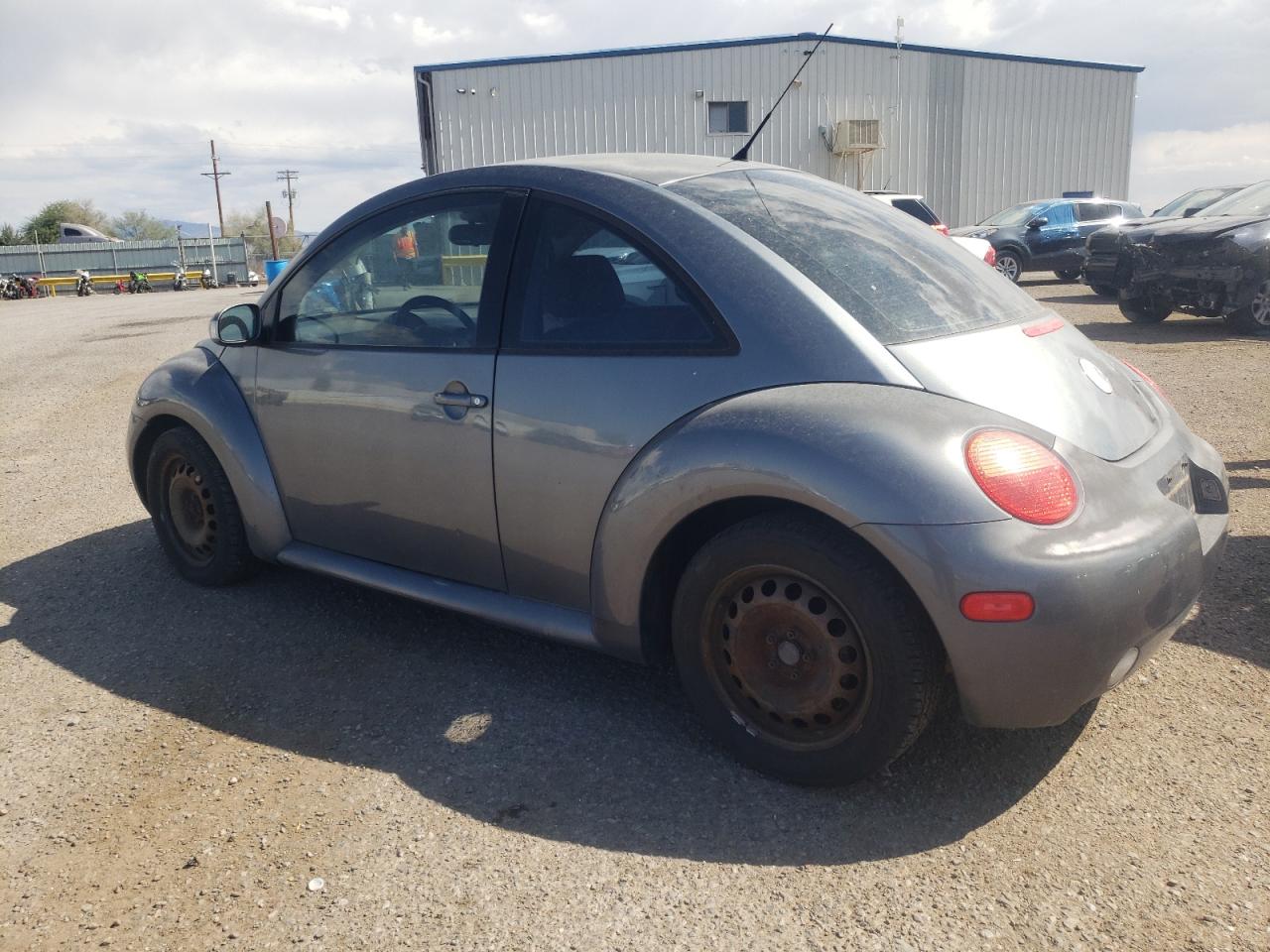 Obraz 2 z 2004 VOLKSWAGEN NEW BEETLE GL 2004 z VIN 3VWBK31C94M407246
