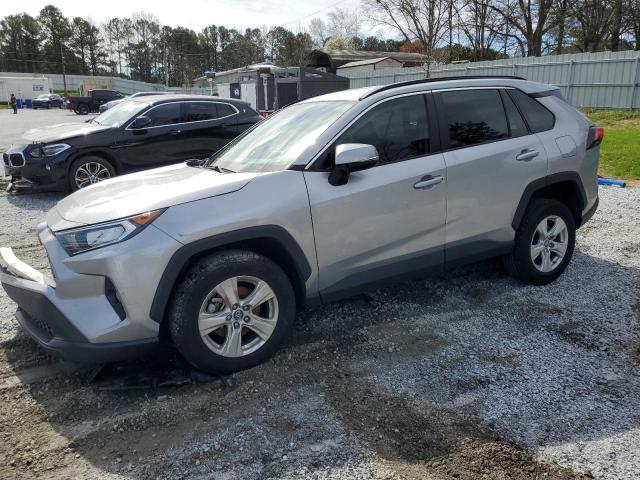 Image 1 of 2021 TOYOTA RAV4 XLE 2021 with VIN 2T3W1RFV1MC103204