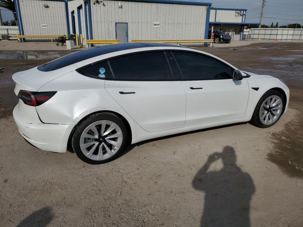 Изображение 3 2023 TESLA MODEL 3  2023 с VIN 5YJ3E1EA6PF517580