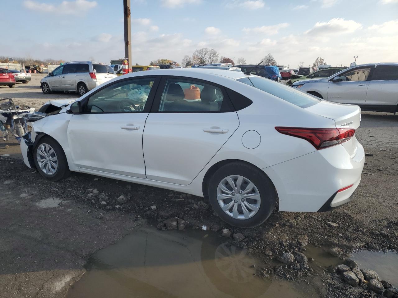 Image 2 of 2022 HYUNDAI ACCENT SE 2022 with VIN 3KPC24A66NE186546