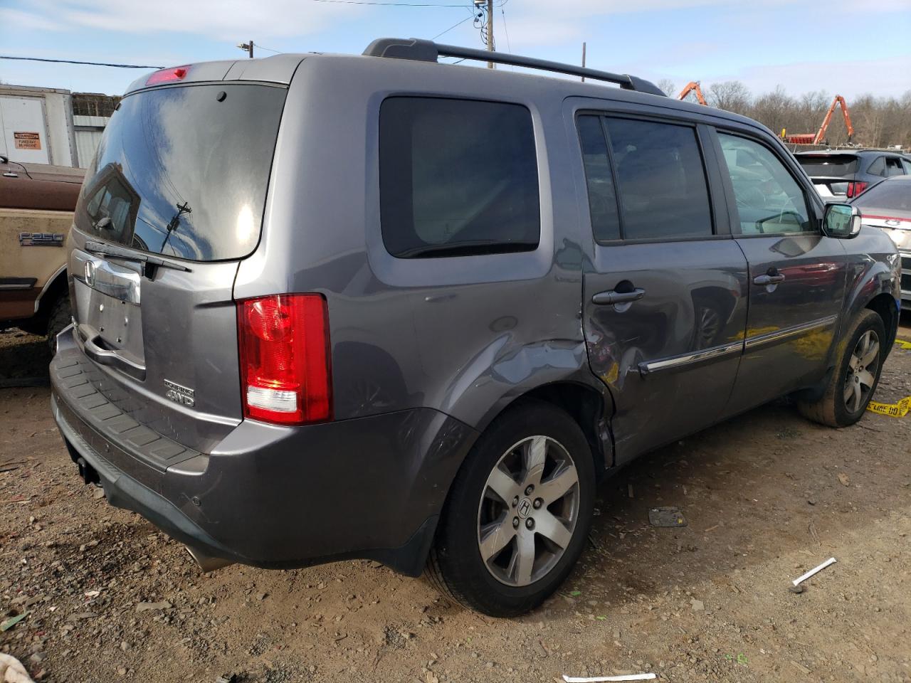 Изображение 3 2014 HONDA PILOT TOURING 2014 с VIN 5FNYF4H97EB027197
