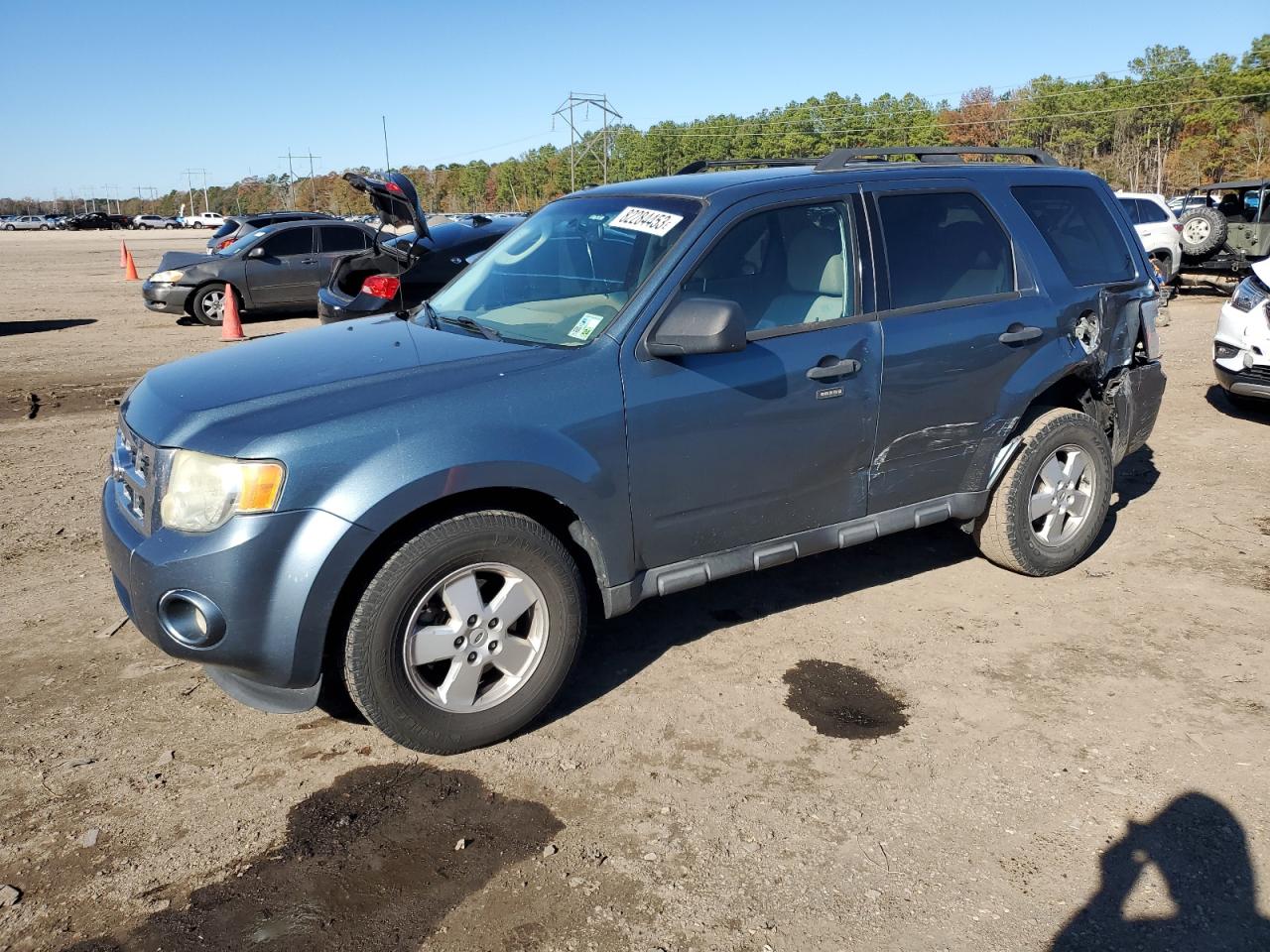 2011 FORD ESCAPE XLT 2011 image