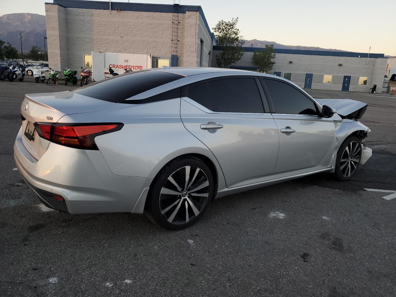 Image 3 of 2020 NISSAN ALTIMA SR 2020 with VIN 1N4BL4CV9LC204996