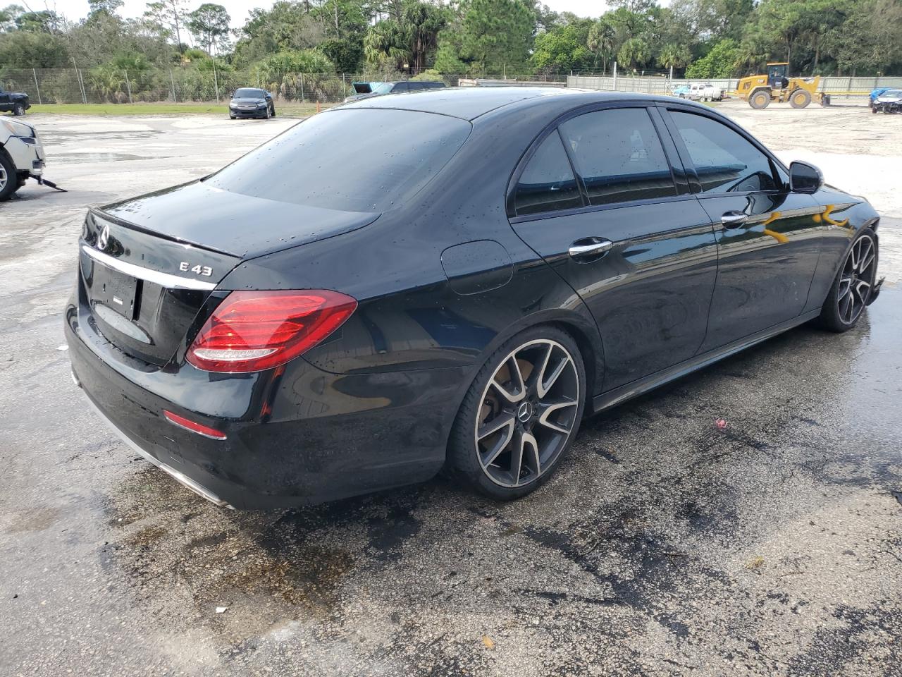 Obraz 3 z 2018 MERCEDES-BENZ E 43 4MATIC AMG 2018 z VIN WDDZF6EB3JA485917