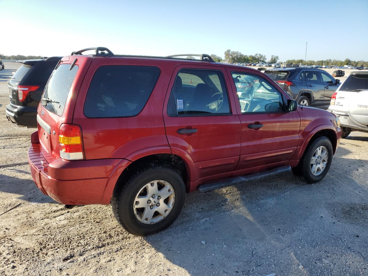 Изображение 3 2007 FORD ESCAPE XLT 2007 с VIN 1FMYU93127KB17721