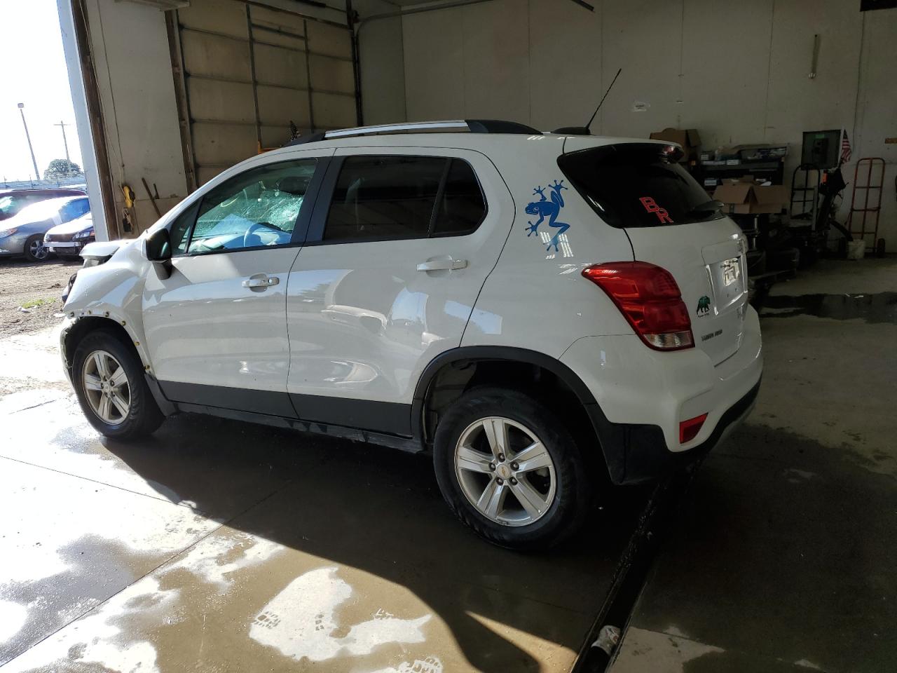 Изображение 2 2021 CHEVROLET TRAX 1LT 2021 с VIN KL7CJPSB0MB339298