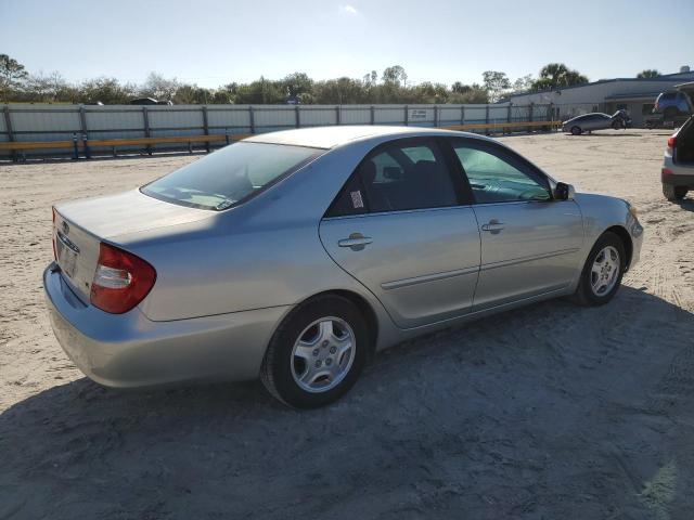 Obraz 3 z 2002 TOYOTA CAMRY LE 2002 z VIN 4T1BF32K02U532847