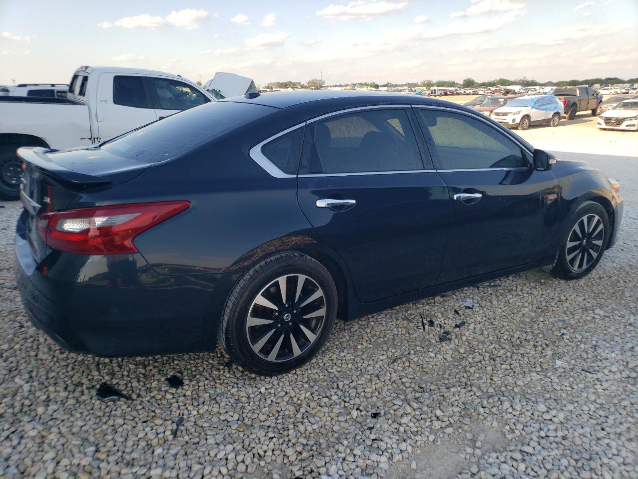 Image 3 of 2018 NISSAN ALTIMA 2.5 2018 with VIN 1N4AL3AP6JC148796
